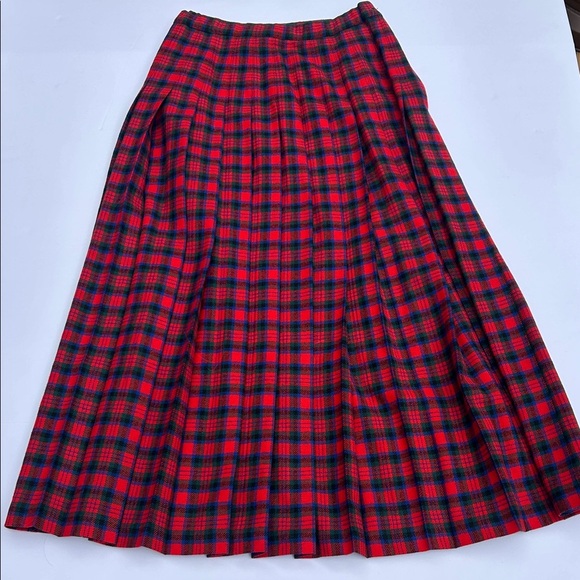 Pendleton Dresses & Skirts - Pendleton Red and Black Plaid A-Line Skirt